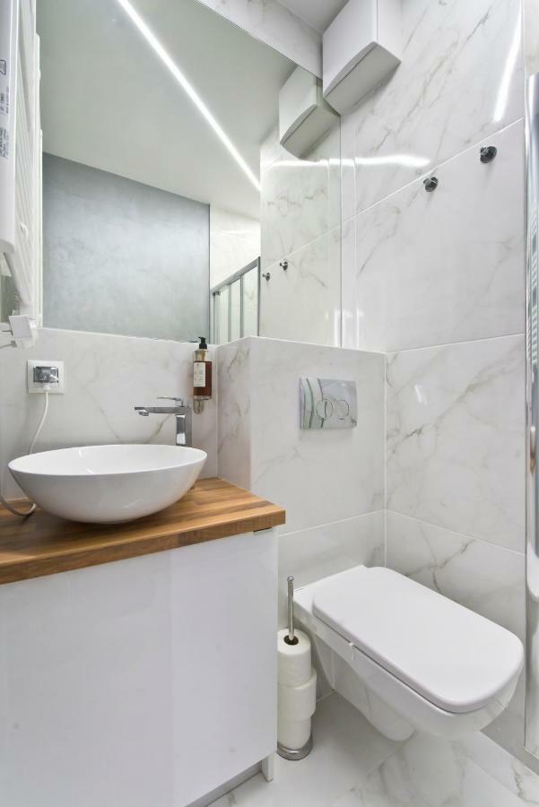 Yourapart Chmielna Park Exclusive Z Wanna Wolnostojaca Lub Jacuzzi Gdańsk Kültér fotó